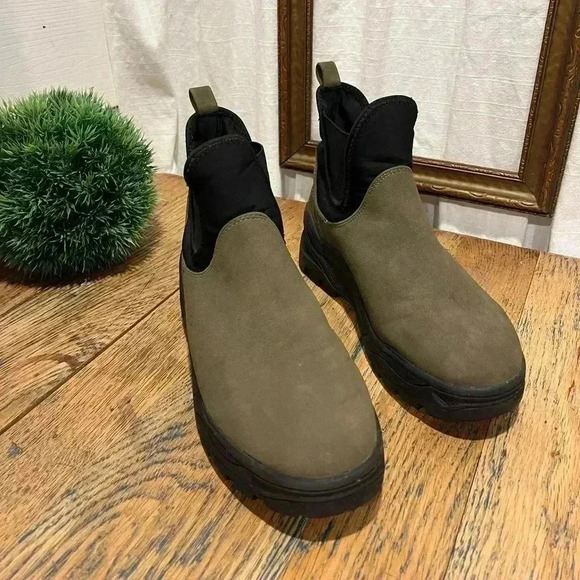 📍 URBAN OUTFITTERS Suki Sporty Chelsea Boot Kaki size 7 - Picture 4 of 12